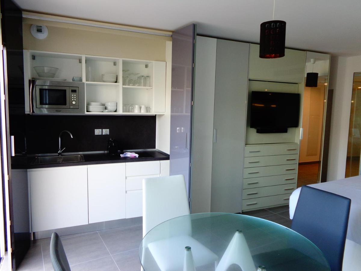 Le Nautilia Residence De Luxe "Reservee Aux Couples" Agde Exteriör bild